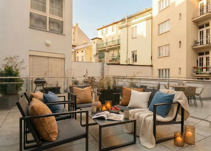 Emora Stylish With Terrace Lägenhet Prag