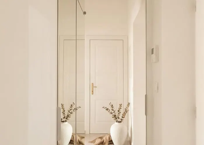 Emora Stylish With Terrace Apartment *